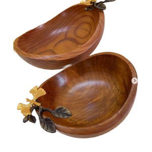 Cuenco de madera natural de diseño moderno hecho a mano con acento de flor dorada para aperitivos, ensalada, accesorio de boda ecológico - Product Image 4