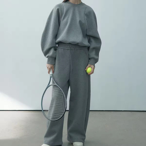 Nouvel ensemble deux pièces tendance pour femme : pantalon évasé superposé en molleton épais French Terry avec ceinture en maille et dentelle, style streetwear, personnalisable OEM - Product Image 4