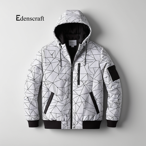 Chaqueta de invierno con diseño de lona aislada de peso pesado para hombre, abrigo cálido para capas de clima frío y protección al aire libre - Product Image 5