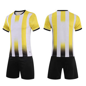 ชุดฟุตบอลระบายอากาศได้ดีชุดฟุตบอลแบบซับลิเมชันของผู้ผลิตชุดฟุตบอลแห้งเร็ว - Product Image 5