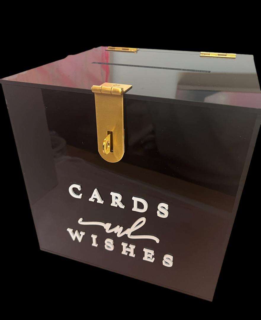 สีเทาอ่อน