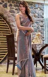 Sari de Seda Satinada Fandy para Mujer con Borde de Diamantes con Concepto Zarkhad para un Look Tradicional Elegante, Perfecto para Festivales, Hecho en India - Product Image 2