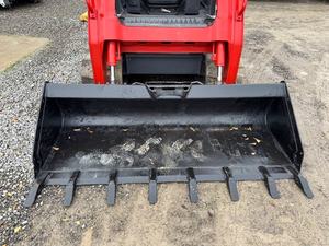 รถตักล้อยางขนาดเล็ก Takeuchi TL8 ปี 2018 พร้อมเครื่องยนต์ดีเซล Kohler ระบบไฮดรอลิก Enerpac และประสิทธิภาพสูง - Product Image 4