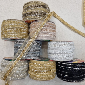 Fixation en diamant artificiel sur mesure, brodé à la machine avec du fil de broderie, rubans et lacets colorés pour robes de mariée - Product Image 6