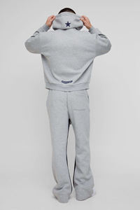 Conjunto Deportivo Ajustado para Hombre, Ropa Deportiva Elegante para Gimnasio y Actividades al Aire Libre con Opciones Personalizables - Product Image 5