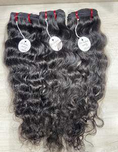 Mèches de cheveux naturels indiens bouclés profonds de 22 pouces - Product Image 1