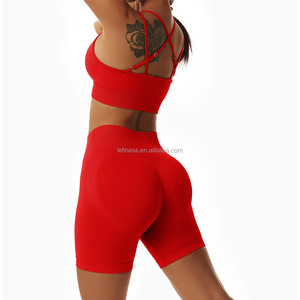 Ropa de gimnasio sin costuras con logotipo personalizado para mujer, pantalones cortos de Yoga, mallas, 2/3/4 Uds., conjuntos de sujetador Halter para entrenamiento deportivo - Product Image 3