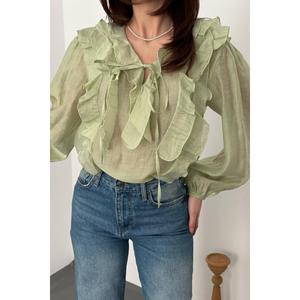Blusa con volantes color menta - Verde menta - Product Image 4