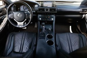 รถยนต์มือสอง สภาพดี ปี 2023 แอสตัน มาร์ติน ปี 2023 บีเอ็มดับเบิลยู ซีรีส์ 3 รุ่น 330i XDrive เบาะหนัง ล้อแม็ก R18 ขับเคลื่อนล้อหน้า - Product Image 2