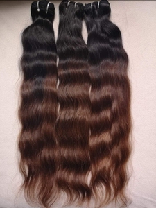 Vente en gros de faisceaux de cheveux humains bruts faisceaux de cheveux humains bouclés indiens extensions de cheveux non traités d'Inde - Product Image 3