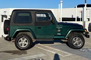 JEEP WRANGLER SAHARA 4X4 2000 USADO, Volante a la Izquierda/Derecha - Product Image 3