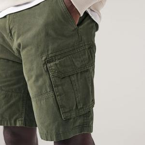 Short cargo multi-poches à taille élastique de créateur de qualité supérieure personnalisé Short cargo de coupe régulière en coton et élasthanne pour hommes - Product Image 3