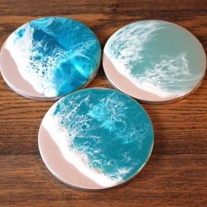 Ensemble de sous-verres en résine époxy de qualité supérieure sous-verres de luxe en agate géode avec paillettes d'or ou fleurs séchées - Product Image 1