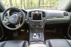 2023 k h r sl a r 3 00 C Hemi V8 Sin Modificar, Asientos de Cuero, Automático, Bajo Kilometraje, SUV, Euro VI, Listo para Enviar - Product Image 4