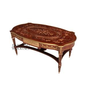 Mesa de Centro Ovalada de Lujo con Incrustaciones de Madera Intrincadas y Detalles de Latón para una Decoración Elegante de la Sala de Estar - Product Image 3