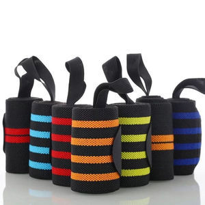 Poignets en néoprène de haute qualité Logo personnalisé Sangle de soutien du poignet respirante Réglable Haltérophilie Gym Wear Fitness Sécurité - Product Image 6