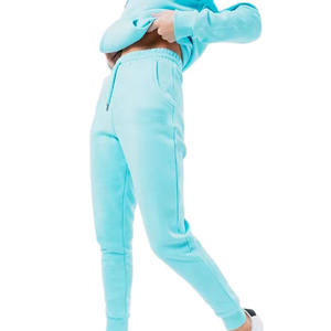 Ensemble sweat-shirt et pantalon de jogging turquoise vibrant conçu pour un confort décontracté et un style effortless dans les tenues décontractées modernes - Product Image 3