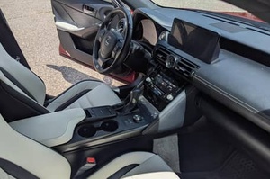 Lexus IS 500 Sport Performance Premium 2023, el más vendido, con motor V8 atmosférico de 472 HP, infrarrojos, sin modificar. - Product Image 4