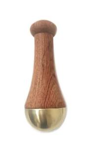 Masajeador corporal Kansa, herramienta de rejuvenecimiento de madera Ayurvédica para masaje de bienestar facial, precios al por mayor, regalo ArtisanVibe - Product Image 5