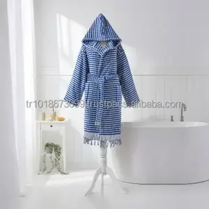 Albornoz Unisex de Lujo con Pompones, Tejido a Mano, de Algodón Turco, para Resort, Uso Todo el Año, Ropa de Dormir y de Estar por Casa, Verano, Suministrado por ODM, Turquía - Product Image 3