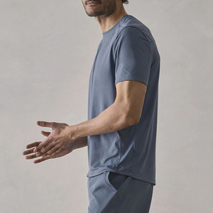 Conjunto de Camiseta de Cuello Redondo Azul para Hombre, Marca INDEX APPAREL, Tejido de Algodón y Elastano, Secado Rápido, Estilo Casual de Verano, 2 Piezas, Color Sólido - Product Image 2