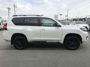 Bastante TOYOTA LAND CRUISER PRADO 2022 - Product Image 5