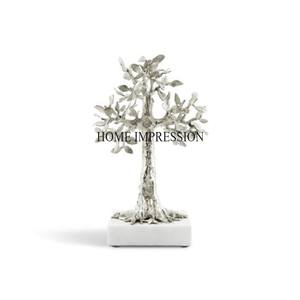 Escultura de diseñador de árbol pulido brillante con acabado de Color plateado fundido de aluminio con Base de mármol blanco acentos de decoración de dormitorio para el hogar - Product Image 1
