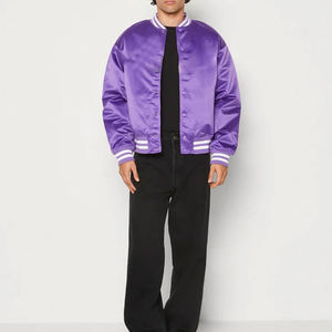 Invierno 2025 chaqueta de bombardero de satén personalizada para hombres a estrenar y de talla grande estilo Letterman chaqueta en blanco al por mayor para hombres - Product Image 3