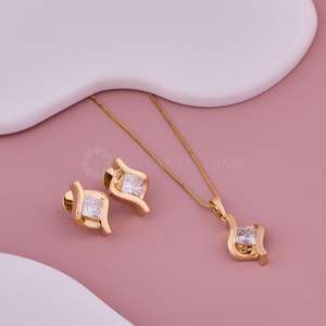 Juego de pendientes y colgantes de diamantes cultivados en laboratorio de princesa en oro sólido de 10K 14K 18K Regalo de Cumpleaños de aniversario de bodas para ella - Product Image 1