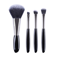 Portable à manche court Mini petit pinceau à poudre de fard à paupières 4 pièces ensemble de pinceaux de maquillage avec sac cosmétique