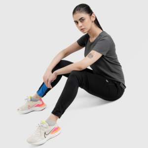 Minimalistic Summer <b>Top</b> Dark Grey Knitted Fabric Lightweight Breathable Size XS XXS Oversized Fit Loose Logo Diamonds Letter - Product Image 5
