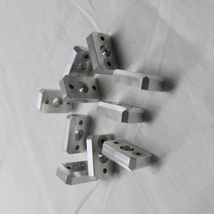 Vietnam Super Wire EDM Services spécialisés dans l'usinage de brochage CNC en acier inoxydable - Product Image 1