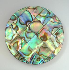 Sous-verres en nacre de qualité supérieure offrant une magnifique finition artisanale pour une décoration de table élégante et un usage quotidien - Product Image 3