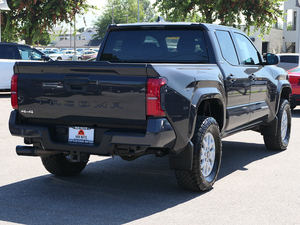 Toyota Tacoma SR5 2025, Doble Cabina, 4x4 - Product Image 3