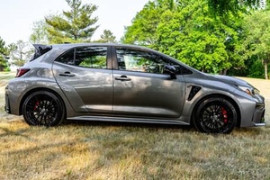 TOYOTA GR COROLLA CIRCUIT EDITION 2023 USADO (LHD/RHD) - Product Image 5