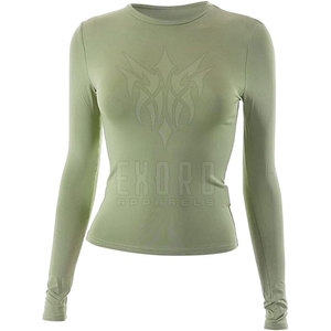 Top estirado para mujer con tela cómoda ajustada, perfecto para uso diario, informal, yoga, gimnasio y moda callejera - Product Image 1