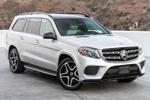 Mercedes-Benz GLS 550 V8 biturbo, transmission intégrale, modèle 2019, d'occasion haut de gamme - Product Image 5