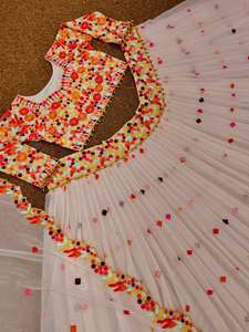 NOUVEAU LEHENGAS CHOLI EN SOIE GEORGETTE BRODÉE PAR FABZONE DESIGNER AVEC DUPATTA - Product Image 3