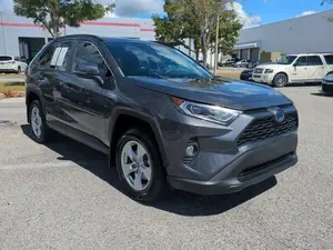 2020 Toyota RAV 4 XLE - Product Image 6