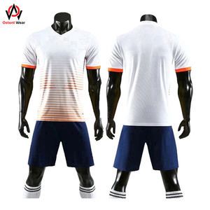 Meilleur Design 2025 Sportswear France Maillots de Football Personnalisables avec Logo Séchage Rapide Léger Uniforme de Football Vierge de Haute Qualité - Product Image 2