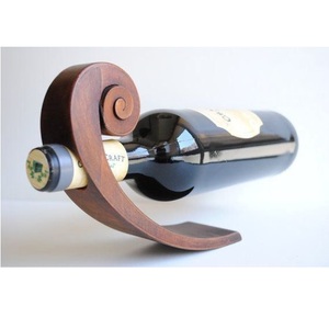 Porte-bouteille en bois rustique fait à la main, ajoutant une beauté naturelle à la cuisine ou à la salle à manger - Product Image 5