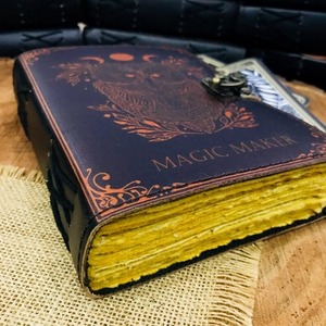 Journal en cuir de hibou fait à la main Grimoire spirale liée selle cousue - Product Image 3