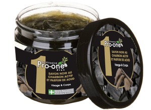 PRO ONE Jabón Negro Activado con Carbón y Oud - Product Image 1