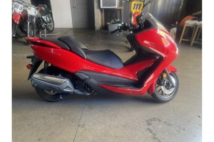 Motocicleta Scooter-Moped <span class=keywords><strong>Honda</strong></span> FORZA Base 2014 en Estado Activo - Product Image 3