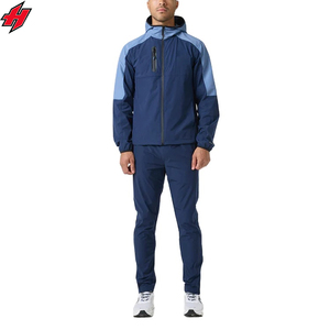 Meilleures ventes Survêtements en nylon pour hommes Impression de logo personnalisé Survêtement coupe-vent léger Survêtements de sport à séchage rapide - Product Image 1