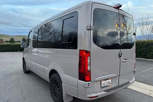 TOP-SELLING USED 2021 Mercedees-Benz Sprinter 1500 CDI L2H2~AUFGELASTET 3.0t Disponible pour livraison - Product Image 3