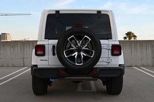 Wrangler Sport S 4xe 2024, Híbrido Enchufable de 375 hp, 4x4, Paquete Tecnológico, Sin Modificar - Product Image 4