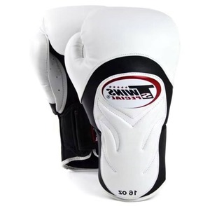 Gants de boxe Muay Thai personnalisés avec logo, blancs, dernières créations, gants de sparring, gants de boxe professionnels - Product Image 3