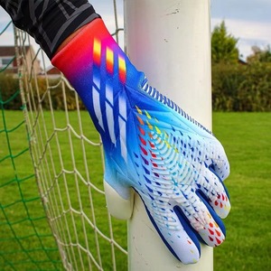 Venta superior Guantes de portero de fútbol de entrenamiento profesional Goma antideslizante con protección para los dedos Guantes de fútbol de portero - Product Image 5