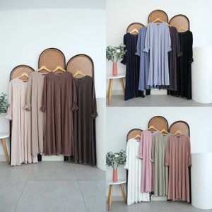 ByMeldev Alayaa Modest Pleats Button Dress ทรงตรงพร้อมเส้นเอวธรรมชาติ - Product Image 2